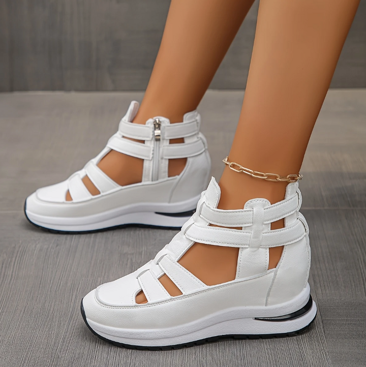 Women's Comfortable Cutout Walking Sandals