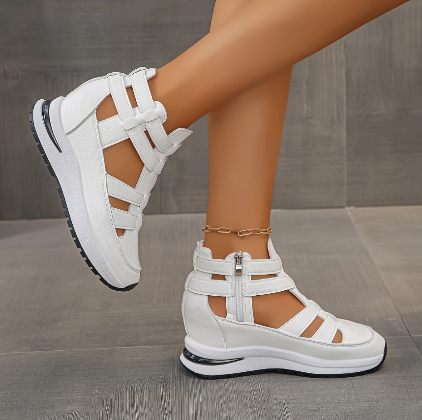 Women's Comfortable Cutout Walking Sandals