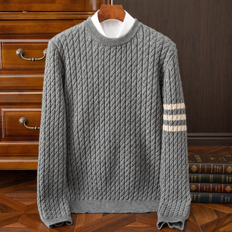 Men’s Classic Cable Knit Wool Crewneck Sweater
