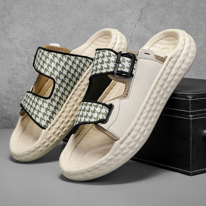 Men’s Houndstooth Comfort Slides – Adjustable Buckles & Cushioned Sole
