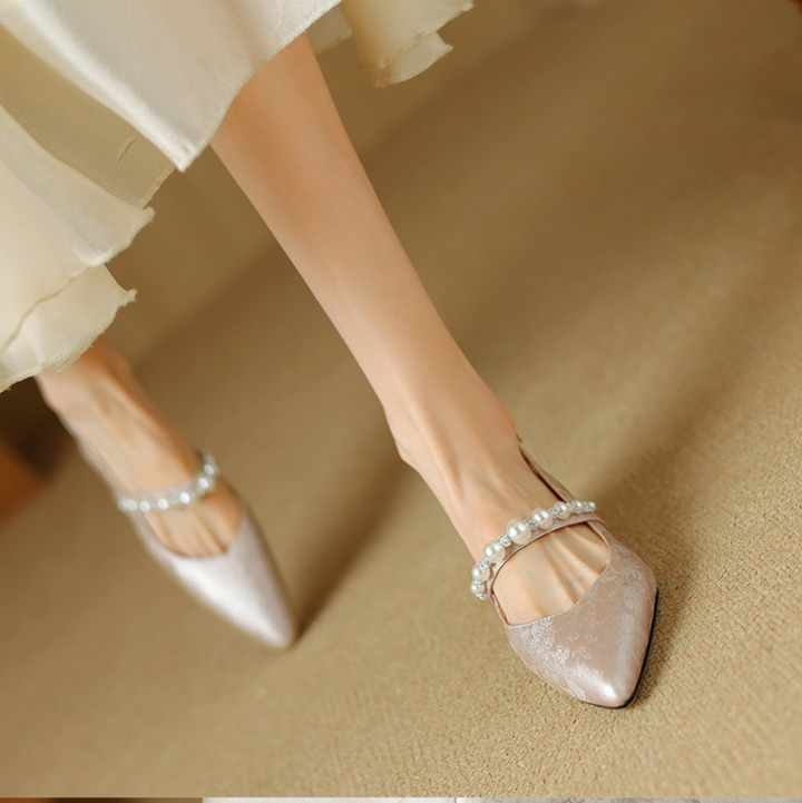 Women’s Pearl Strap Slingback Heels With Sculpted Heel