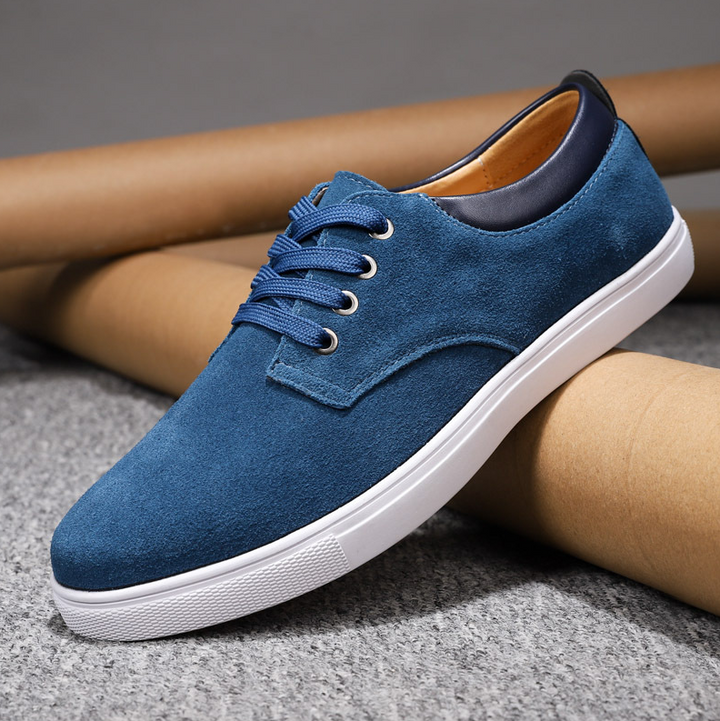Men’s Premium Suede Low-Top Sneakers With Cushioned Sole