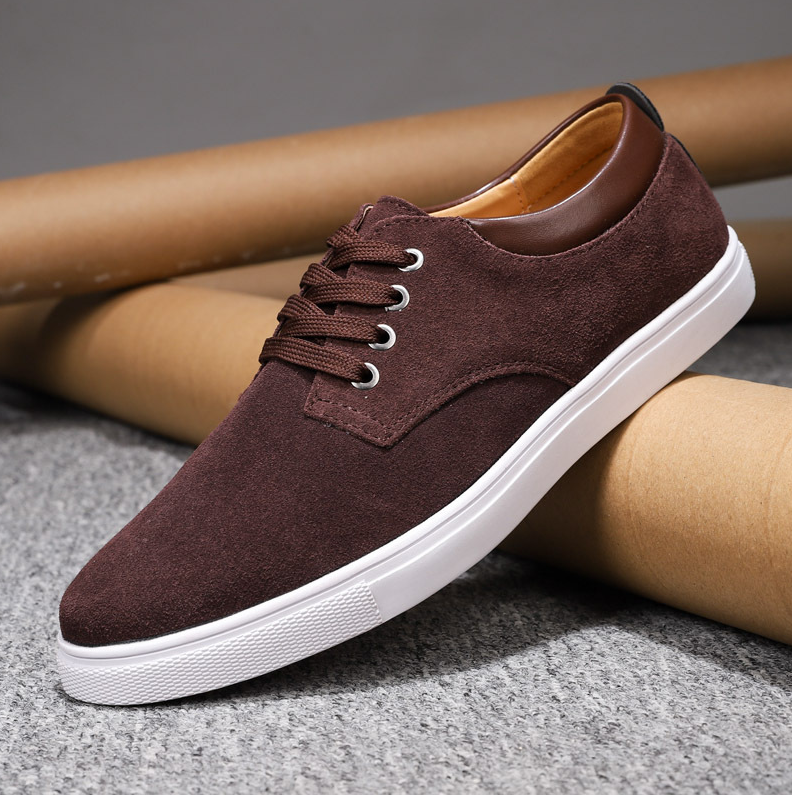Men’s Premium Suede Low-Top Sneakers With Cushioned Sole