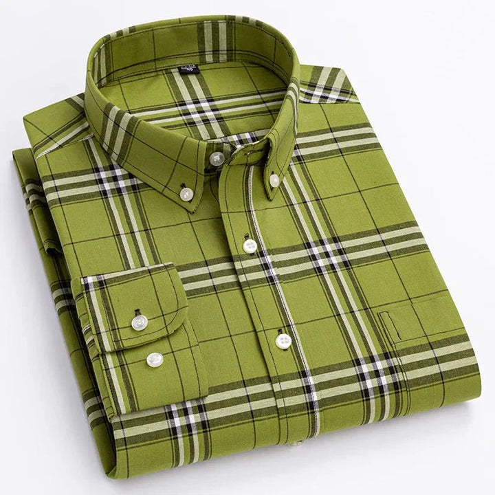 Men’s Classic Plaid Button-Down Long Sleeve Shirt